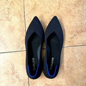 Basically NEW Rothy’s Point II